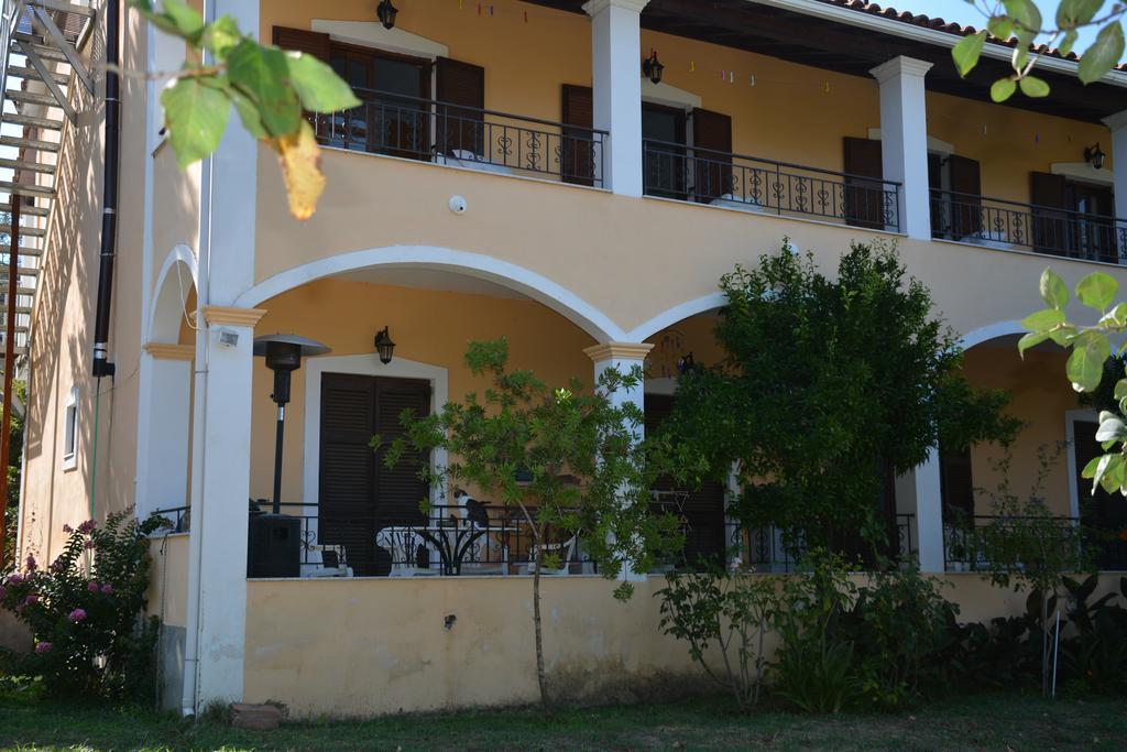 Elena - Kostas Apartment Sidari  Exterior photo